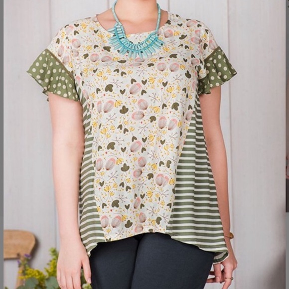 Matilda Jane Green and Beige Woman’s top - Picture 10 of 11